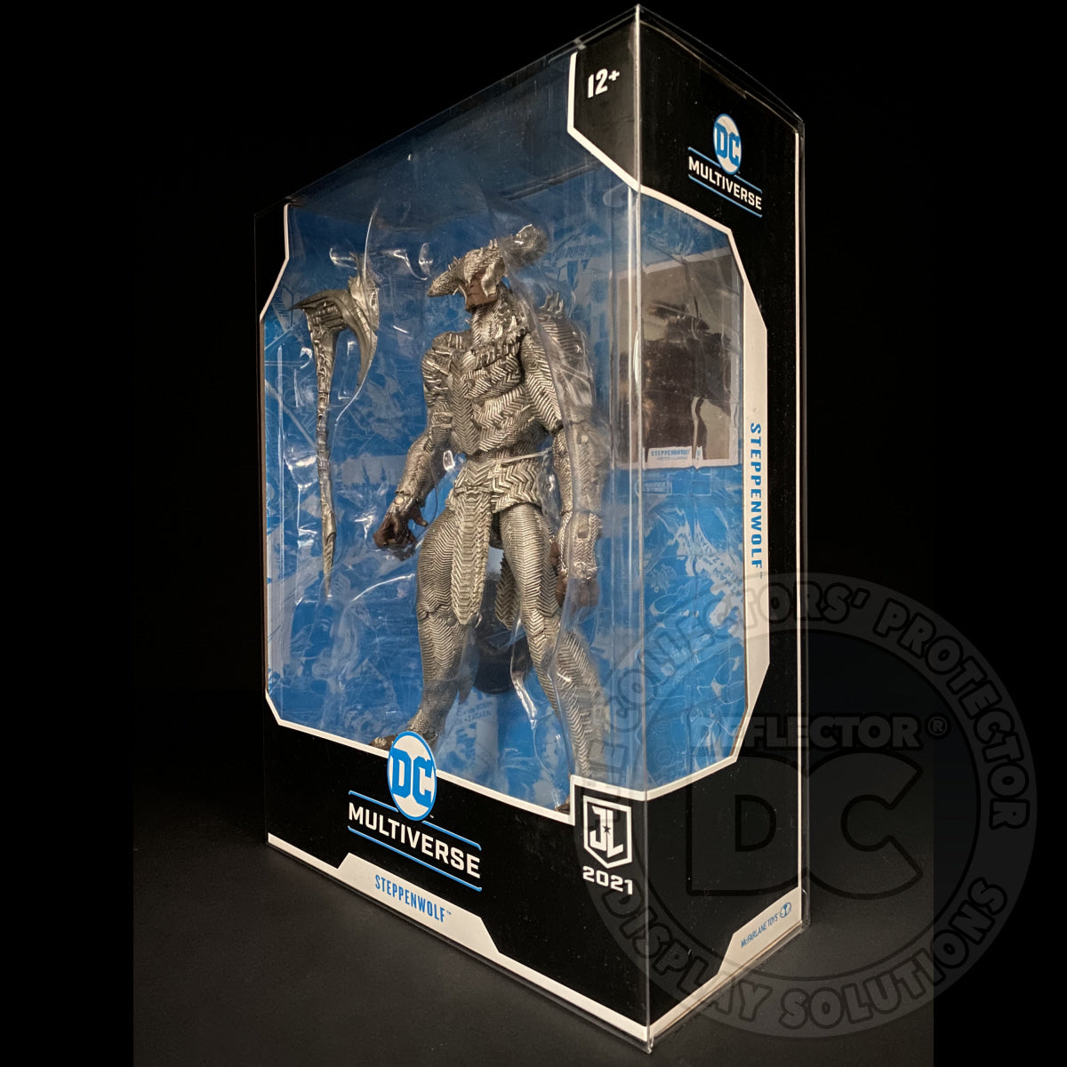 DC Multiverse Steppenwolf Mega Figure Folding Display Case