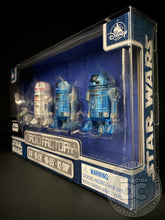 Load image into Gallery viewer, Star Wars Droid Factory 4 Pack Figure Display Case