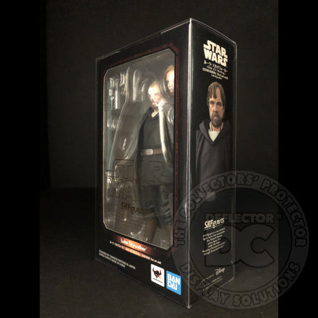 Star Wars Bandai S.H. Figuarts Luke Skywalker TLJ Display